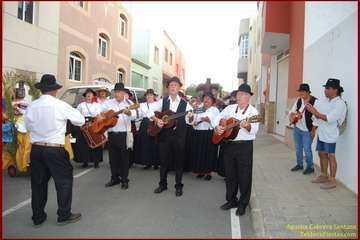 Romería popular y actos para los más pequeños en Lomo Cementerio/Agustín Cabrera y TA.
